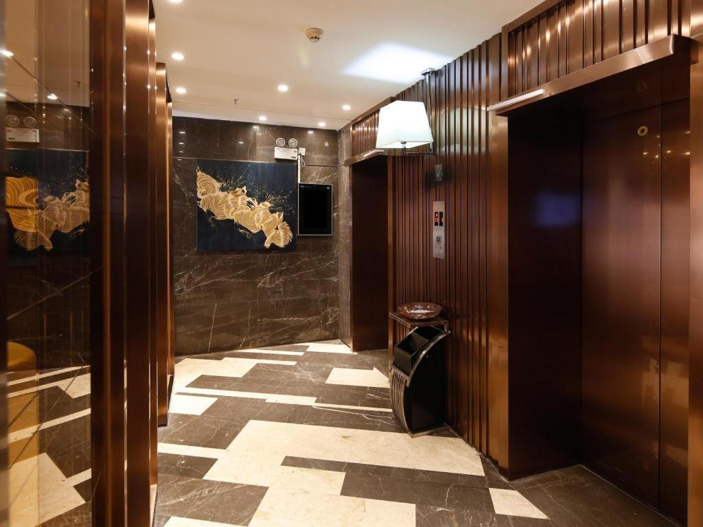 Insail Hotels Cantão Exterior foto